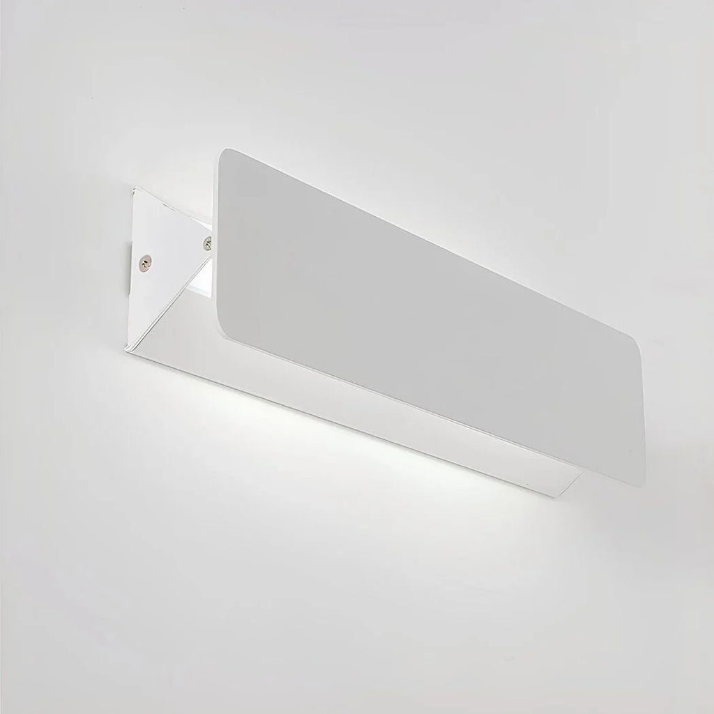 Wall Lamp | Adjustable Shade & Matte White Metal | E14 Socket