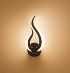 Wall Lamp | Flame-Shaped Flickering LED | Wall-Mounted