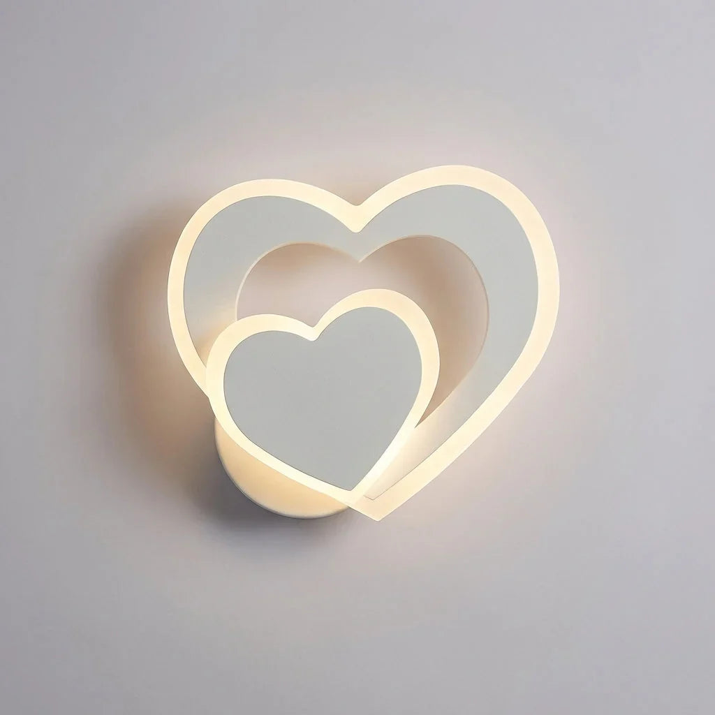 Wall Light | Heart-Shaped LED & Acrylic Diffuser | 22 x 20 cm