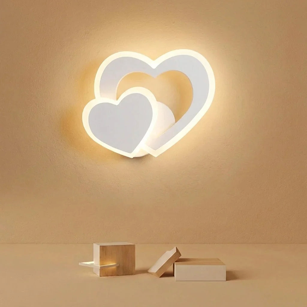 Wall Light | Heart-Shaped LED & Acrylic Diffuser | 22 x 20 cm