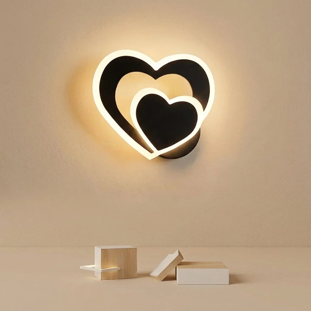 Wall Light | Heart-Shaped LED & Acrylic Diffuser | 22 x 20 cm