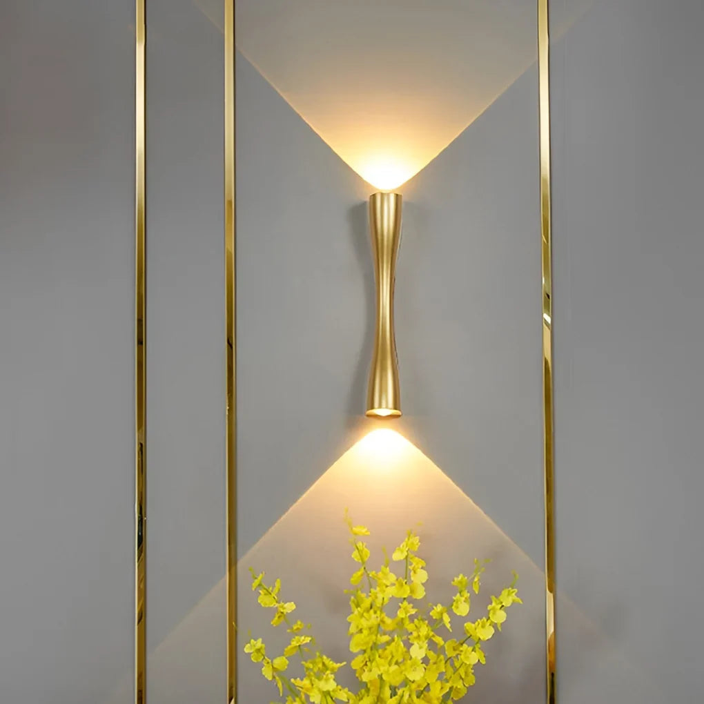 Wall Light | High-Brightness LED & Rust-Resistant Die-Cast Aluminum