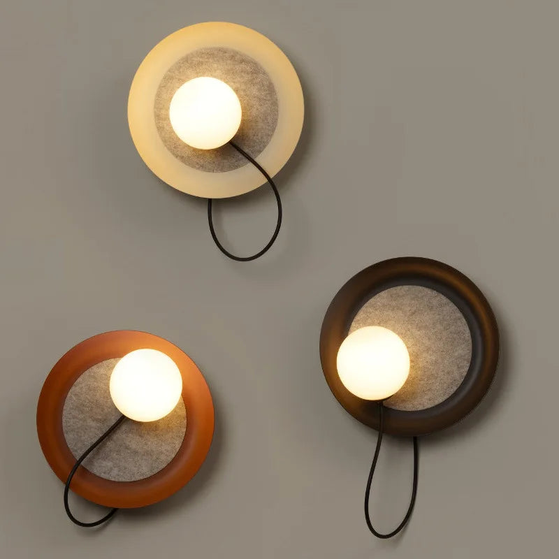 Wall Light | Minimalist Scandinavian & Energy-Efficient LED | 27 x 27 cm