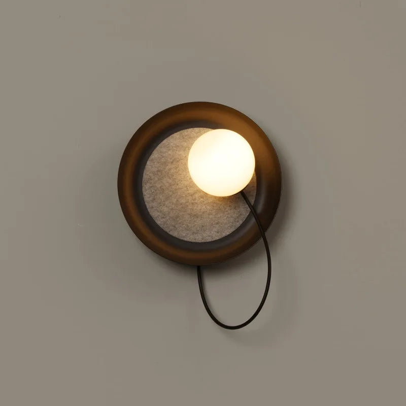 Wall Light | Minimalist Scandinavian & Energy-Efficient LED | 27 x 27 cm