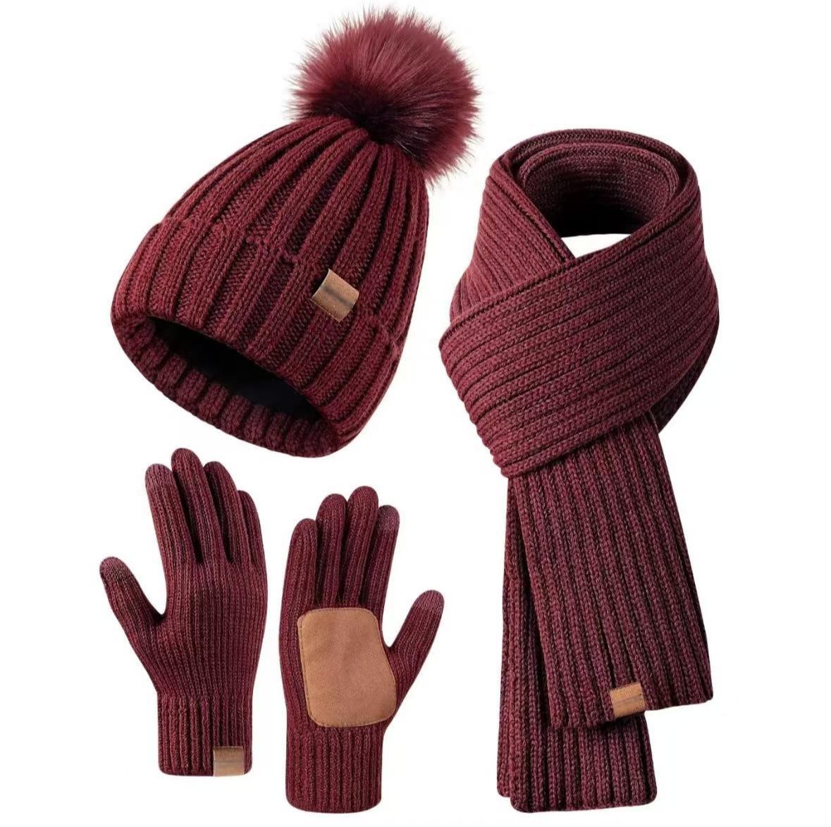 Winter Set | Soft Knit & Touchscreen | Beanie, Scarf & Gloves